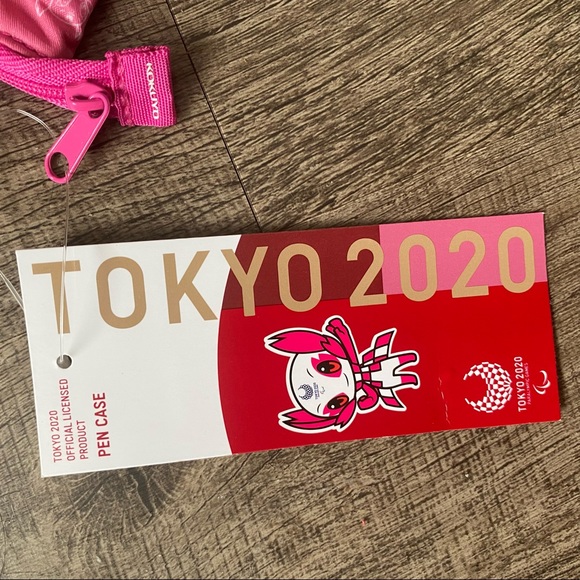 Tokyo 2020 Paralympic Games pen case - Picture 3 of 10